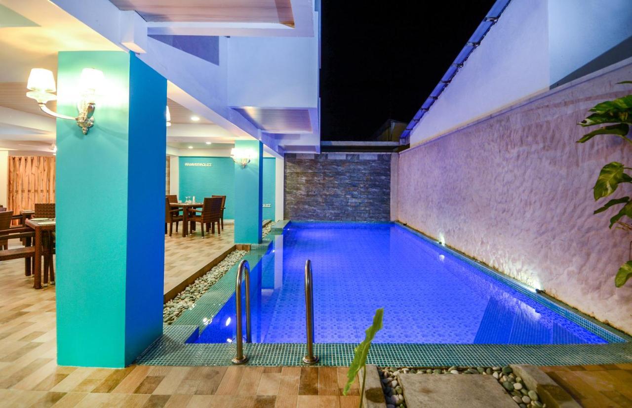 Aquzz Hotel & Spa - Maldives Maafushi Ngoại thất bức ảnh
