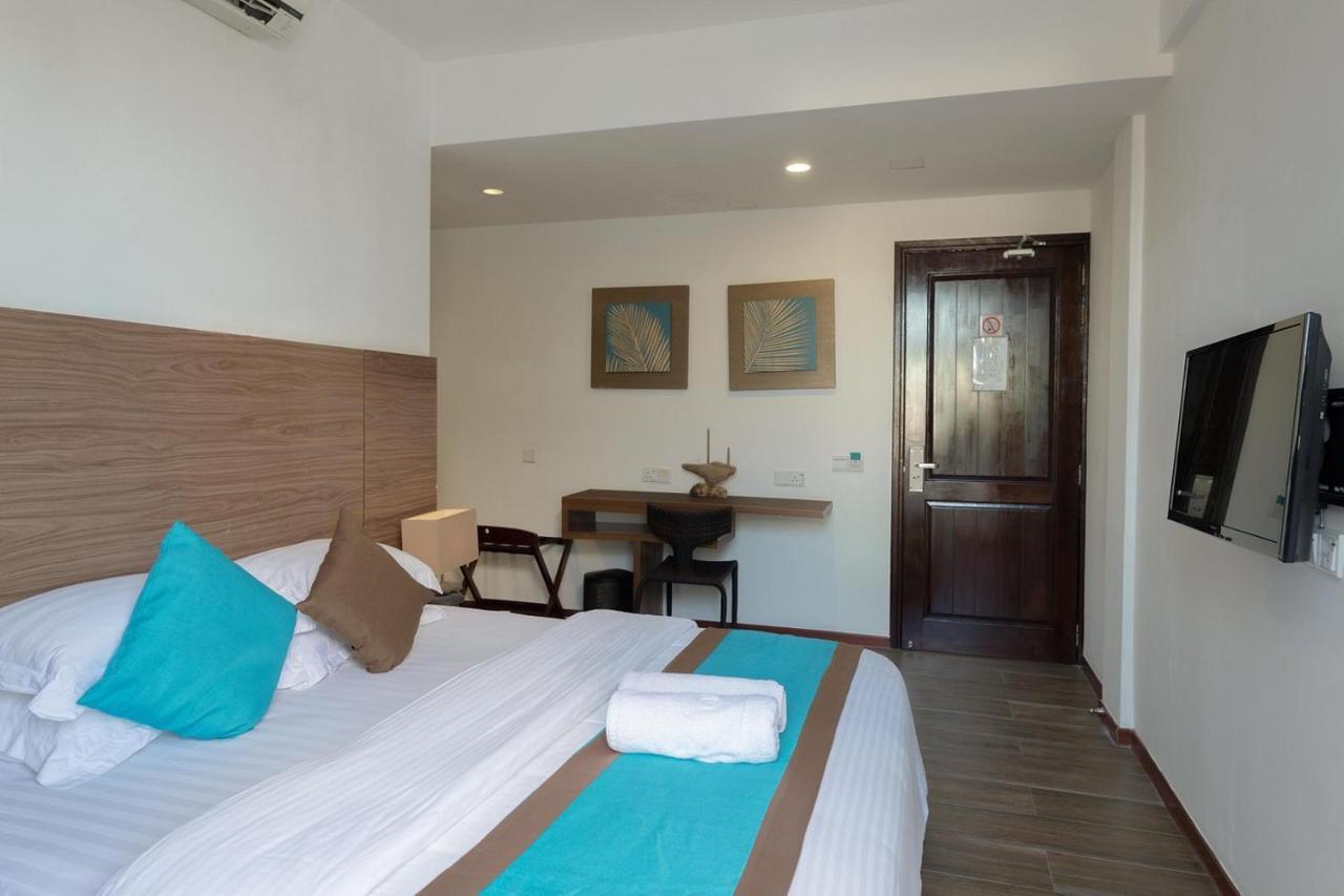 Aquzz Hotel & Spa - Maldives Maafushi Ngoại thất bức ảnh