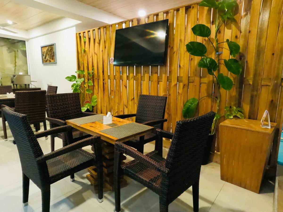 Aquzz Hotel & Spa - Maldives Maafushi Ngoại thất bức ảnh